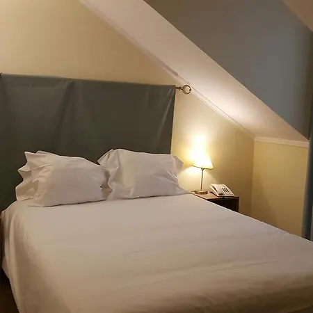 Hotel Ever Center 3*