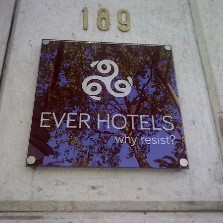 Ever Center Hotel 3*