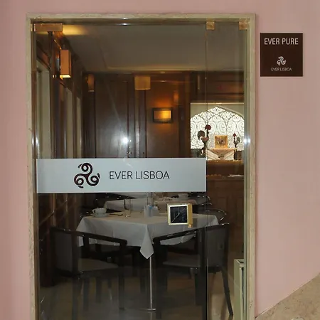 Szálloda Ever Center